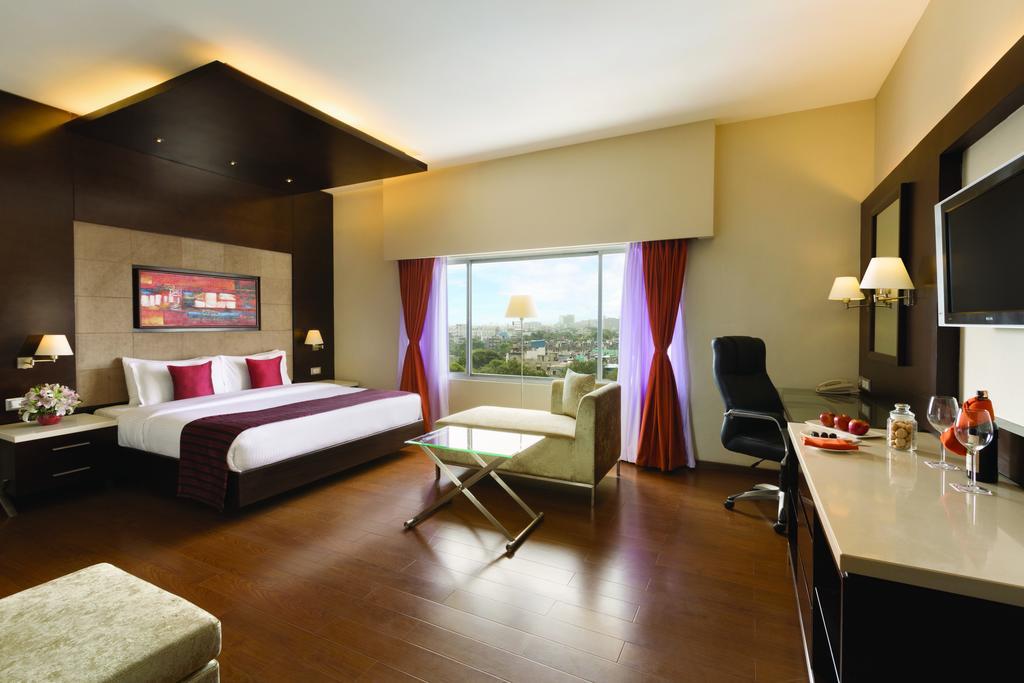 Ramada By Wyndham Chennai Egmore Extérieur photo