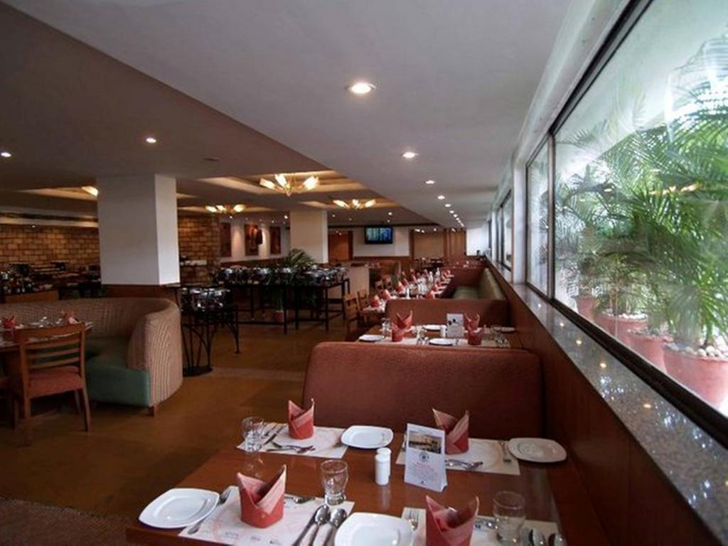 Ramada By Wyndham Chennai Egmore Extérieur photo