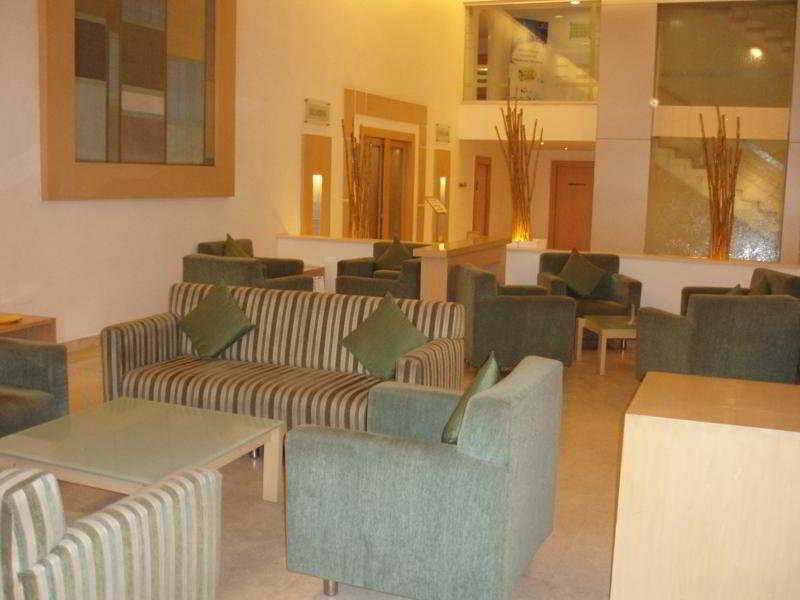 Ramada By Wyndham Chennai Egmore Extérieur photo