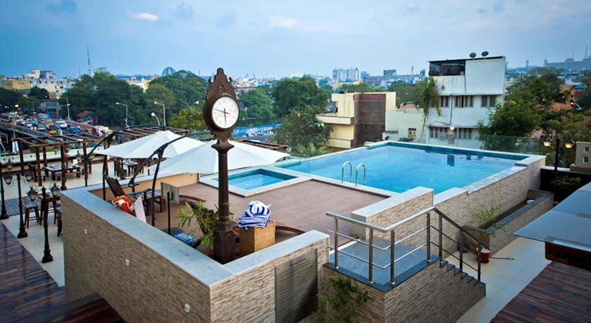 Ramada By Wyndham Chennai Egmore Extérieur photo