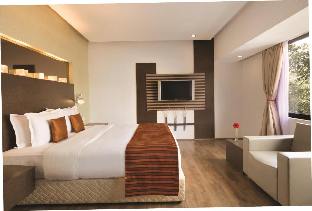 Ramada By Wyndham Chennai Egmore Extérieur photo